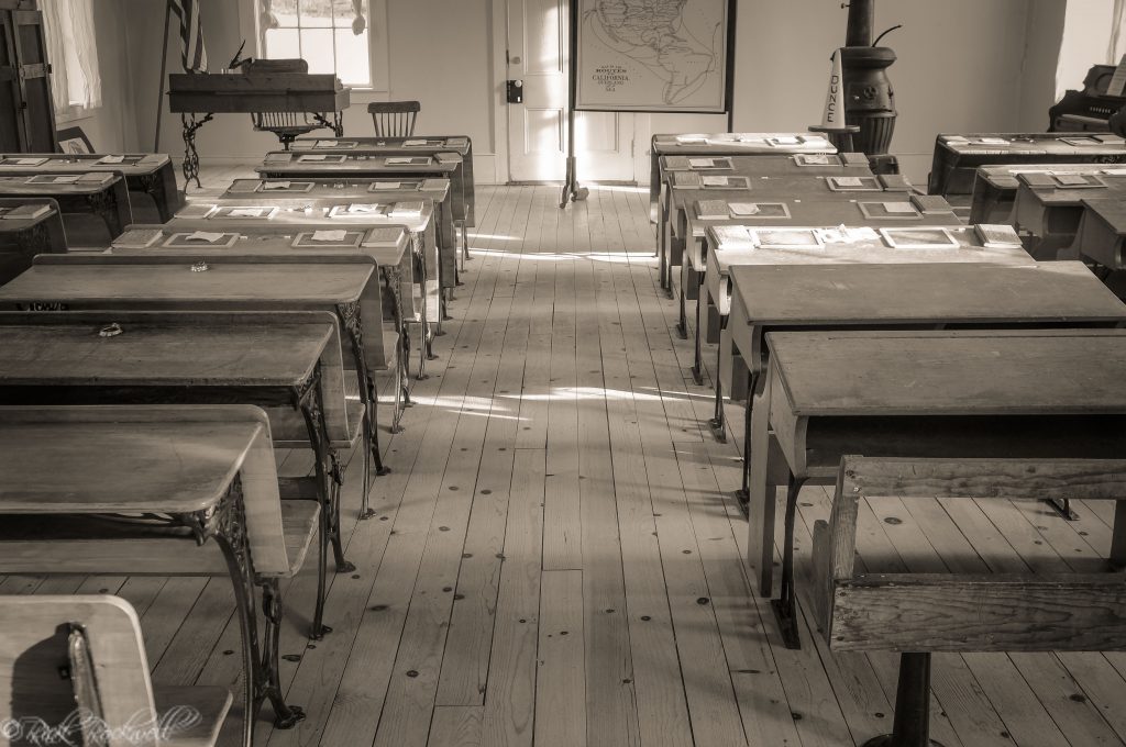 Columbia School House: the old red brick school on a hill - CalEXPLORnia